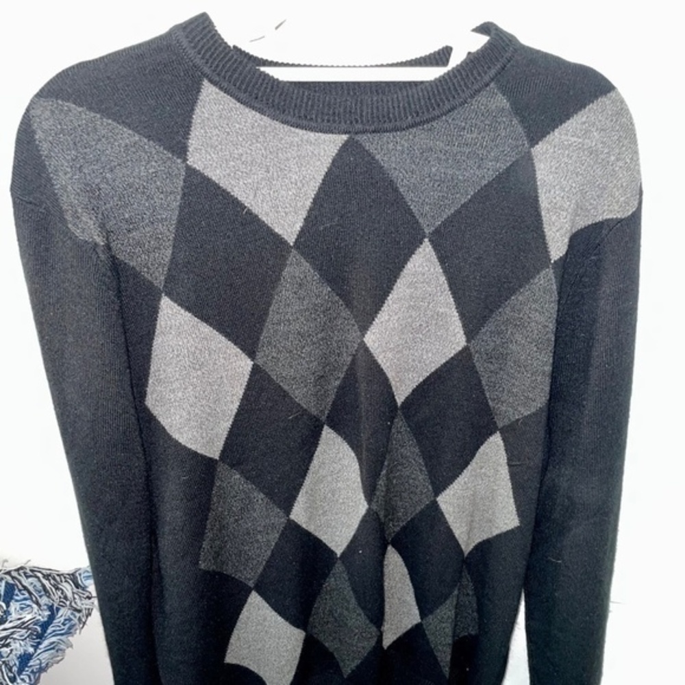 Dockers Crewneck Sweater with Argyle Design  (L)​​